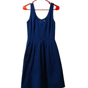 New. Banana republic royal blue, women's size 4 dress. Midi. Tank, w/ pockets